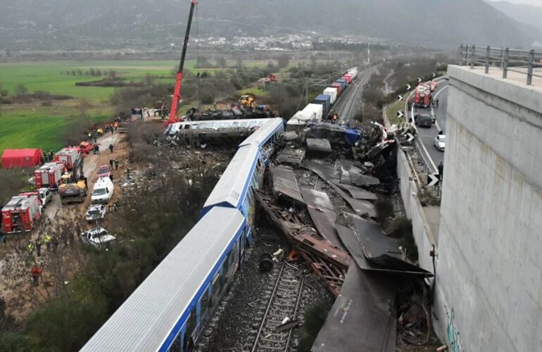 Επιμνημόσυνη Δέηση για τα θύματα των Τεμπών